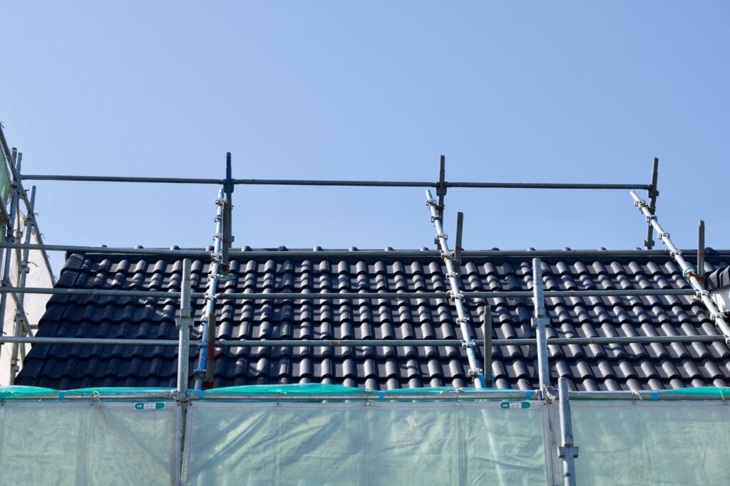 群馬県高崎市のぬりまるが解説する屋根塗装と瓦の真実～職人の誇りと確かな技術で、家の寿命を延ばす～